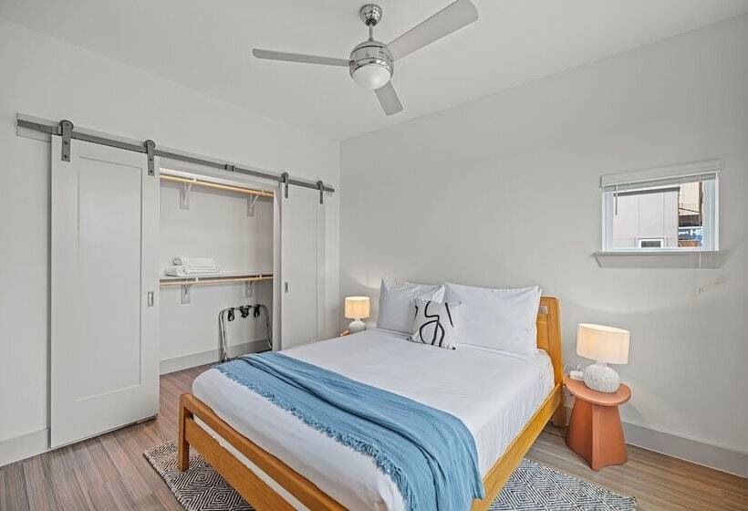 Placemakr Downtown Austin