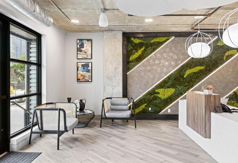 Placemakr Downtown Austin