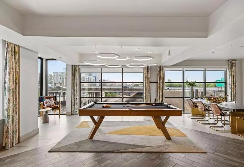 Placemakr Downtown Austin