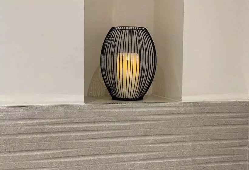 Residenssi Beautiful 3 Bed House In Bedford