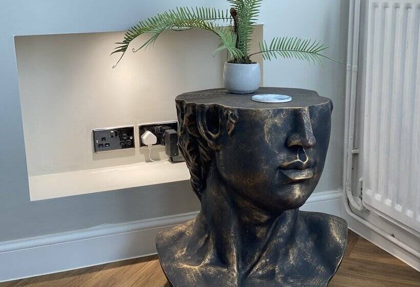 레지던스 Beautiful 3 Bed House In Bedford