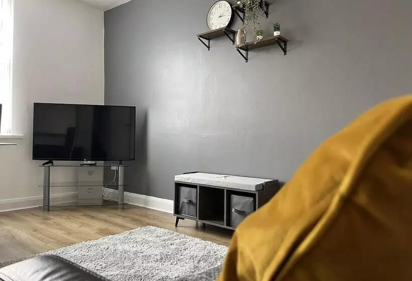 Residenssi City Escape   Charming 2 Bed House