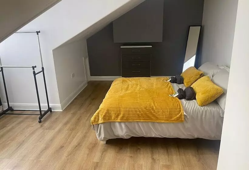 Residenssi City Escape   Charming 2 Bed House