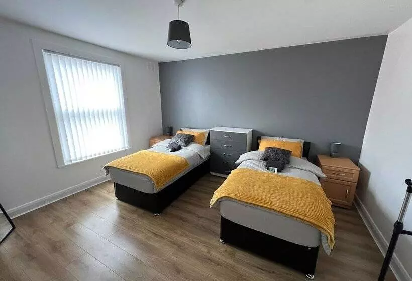 Residenssi City Escape   Charming 2 Bed House