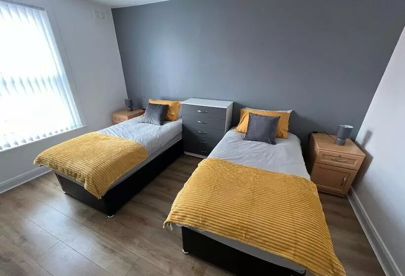 Residenssi City Escape   Charming 2 Bed House