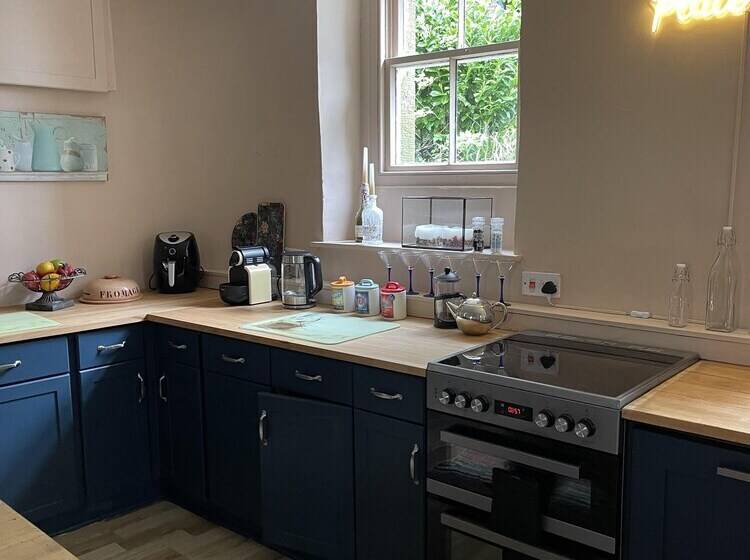 Stunning 2 Bedroomed Cottage