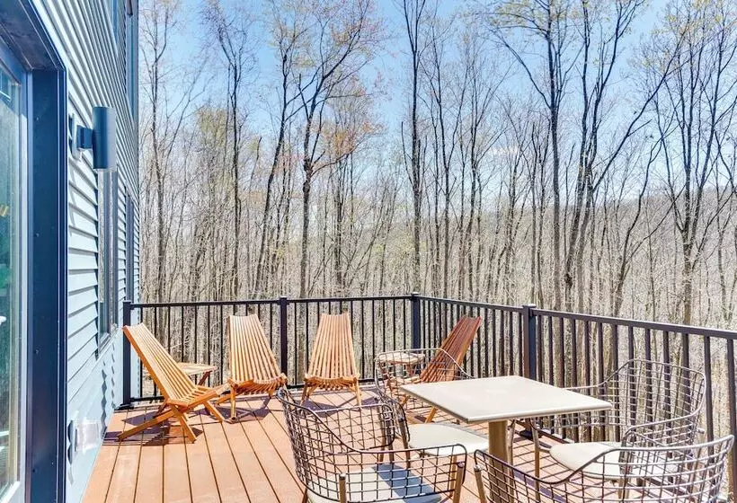 Swanton Retreat W/ Game Room, Hot Tub & Trails!