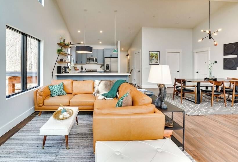 Swanton Retreat W/ Game Room, Hot Tub & Trails!