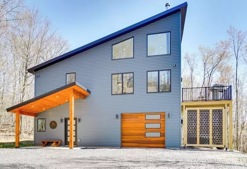 Swanton Retreat W/ Game Room, Hot Tub & Trails!