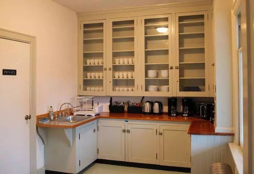 Tillie Paul Hostel