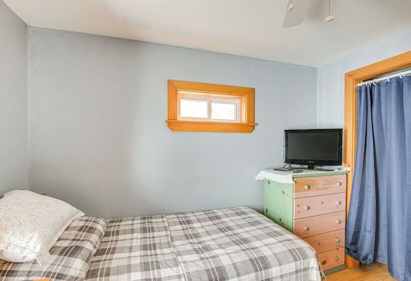 Waterfront Hampden Home On Hermon Pond!