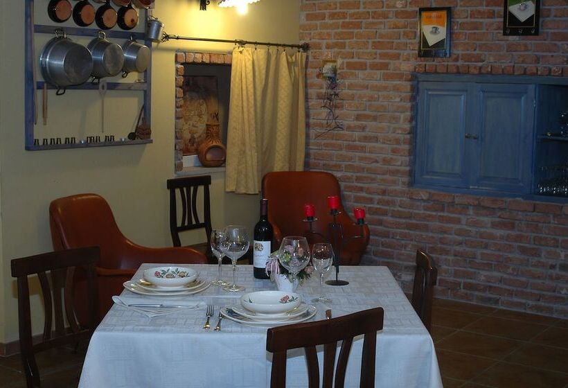 צימר Locanda Il Trovatore