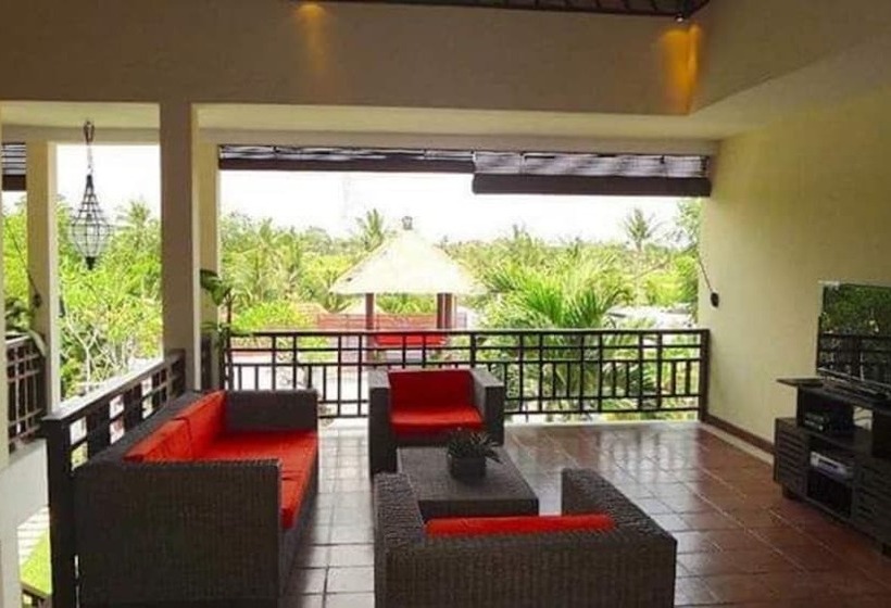 مبيت وإفطار Villa Red Wood Forest