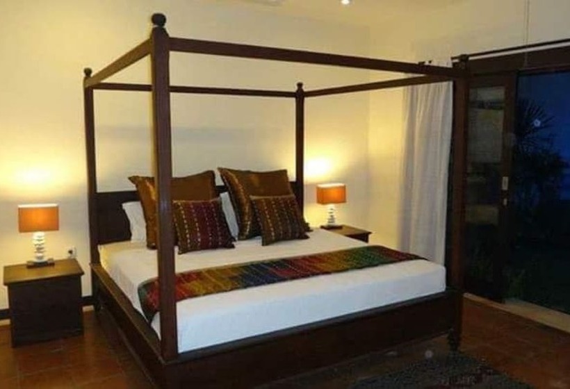 مبيت وإفطار Villa Red Wood Forest