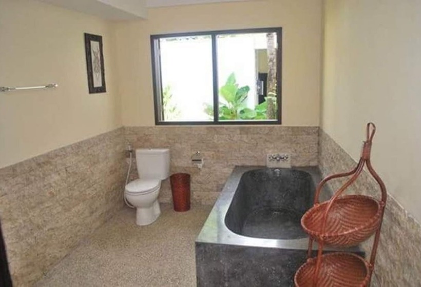 مبيت وإفطار Villa Red Wood Forest