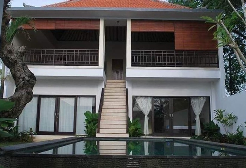 مبيت وإفطار Villa Red Wood Forest