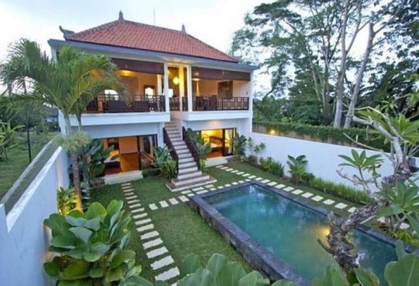 مبيت وإفطار Villa Red Wood Forest