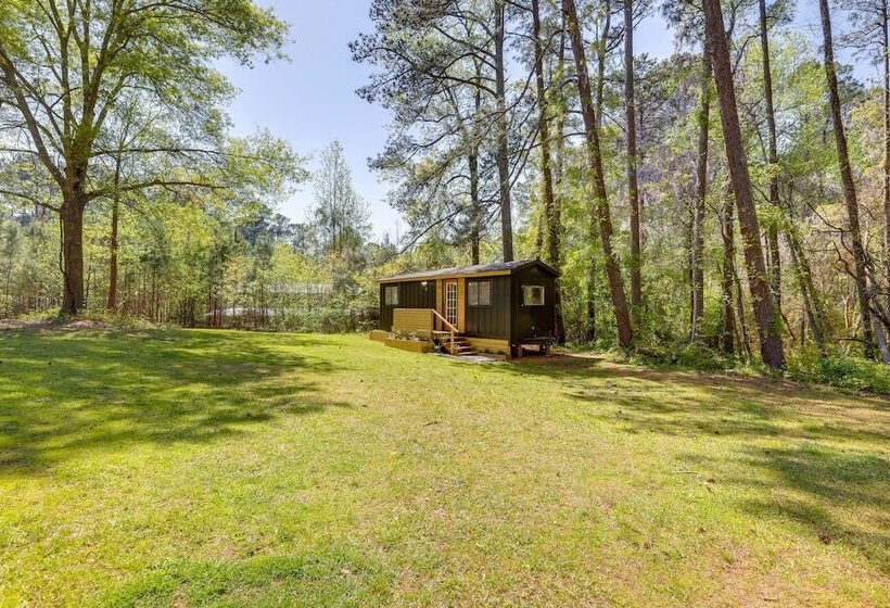 Hike On Site: Georgia Tiny Home On Farm Retreat