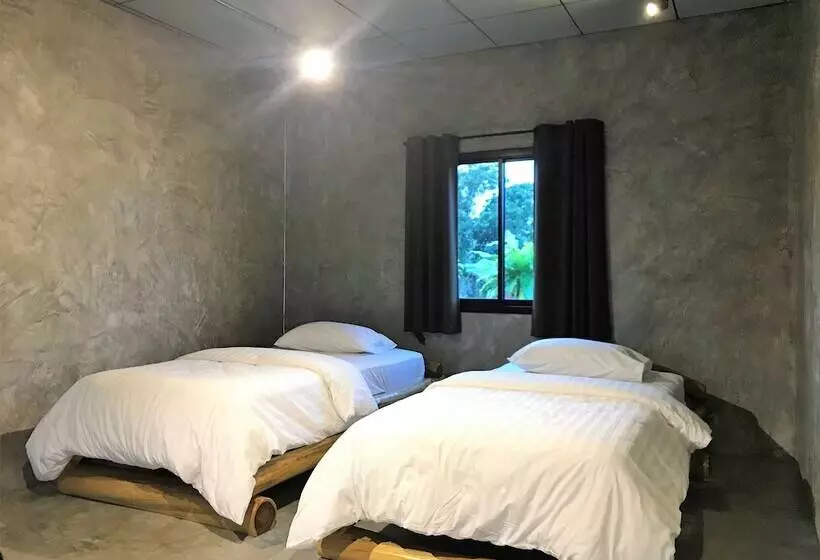 ホテル Baan Nokhook Resort