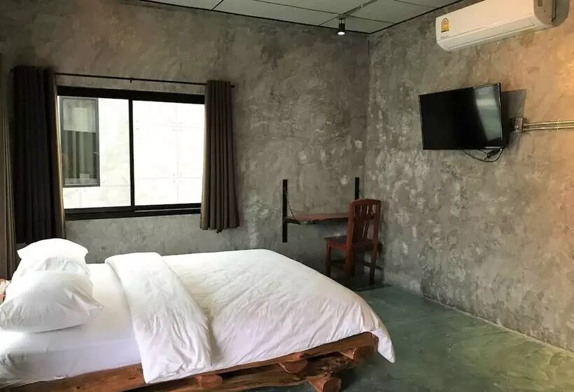 ホテル Baan Nokhook Resort