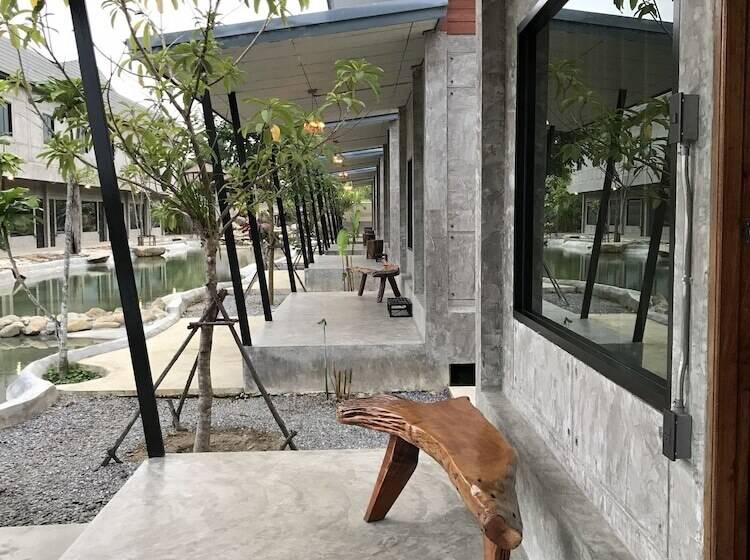 Hotel Baan Nokhook Resort