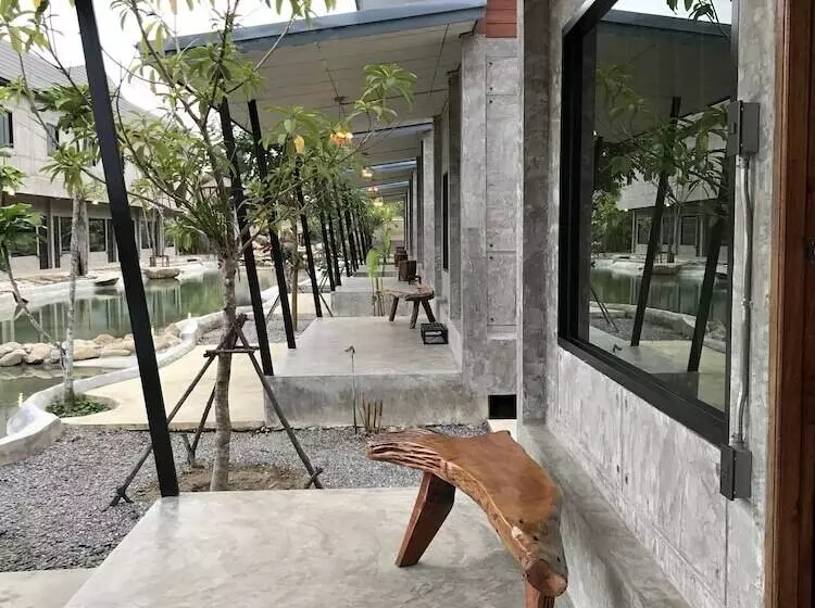 ホテル Baan Nokhook Resort