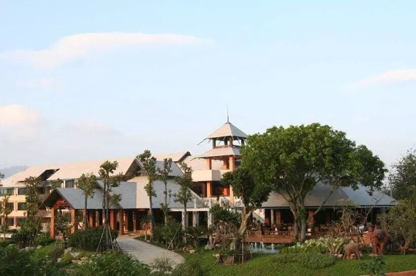 ホテル Khaoyai Fahsai Resort