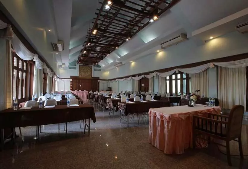 ホテル Khaoyai Fahsai Resort