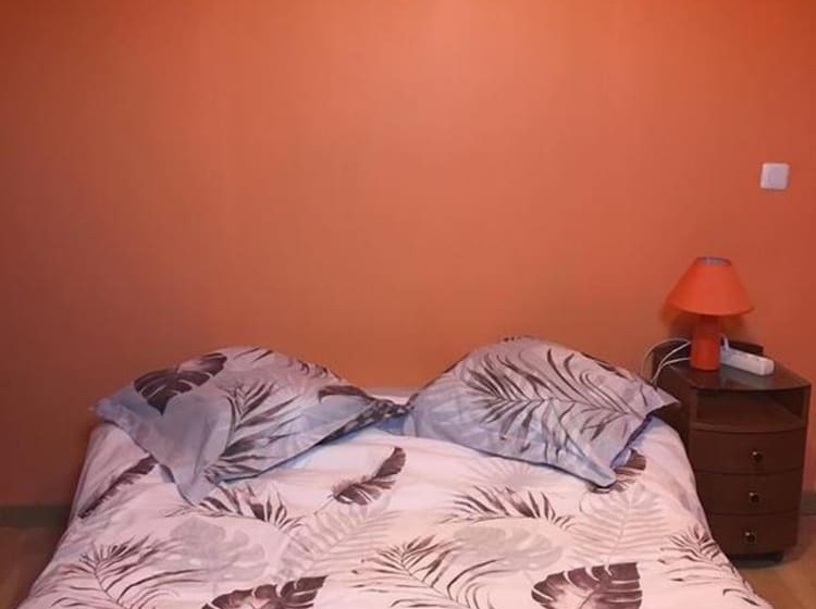 酒店 Le Chef Des Champs