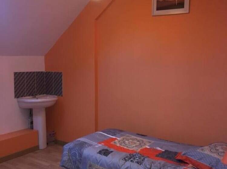 酒店 Le Chef Des Champs