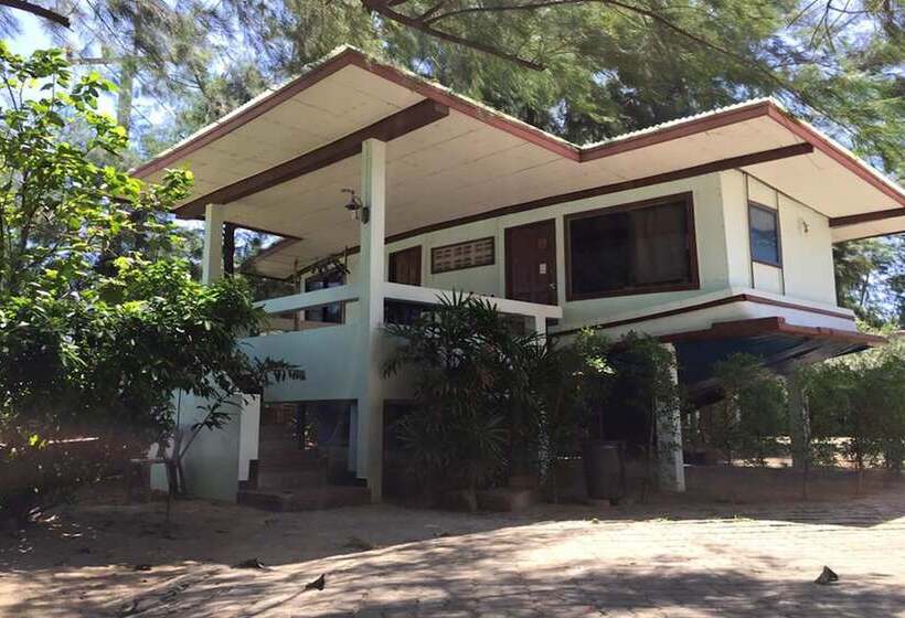 فندق White Stone Resort