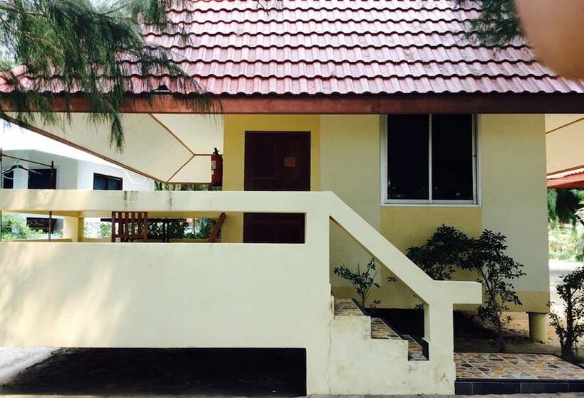 فندق White Stone Resort