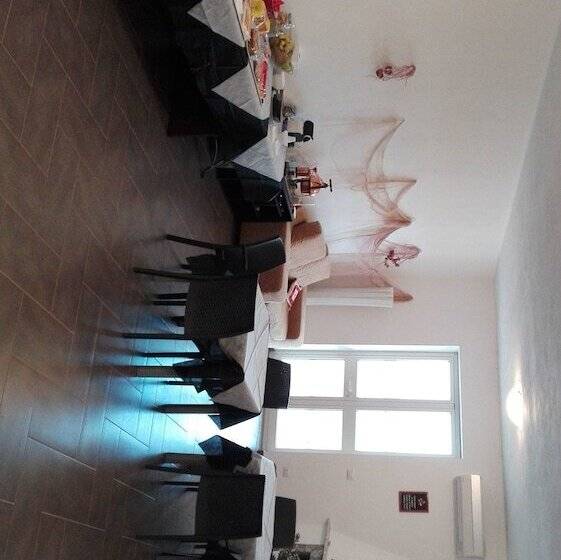 La Nave Sul Mare Di Taormina B&b