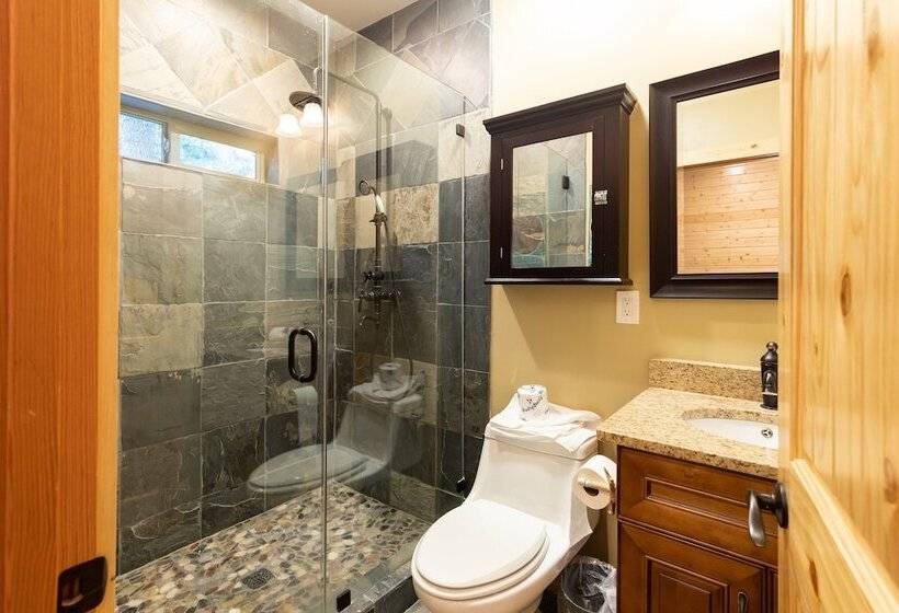 Moonridge Serenade #1967