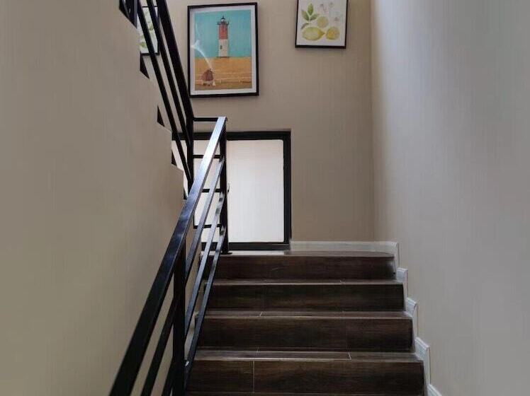 Pensione Shanghai Hua Xi Shui Xie Guesthouse