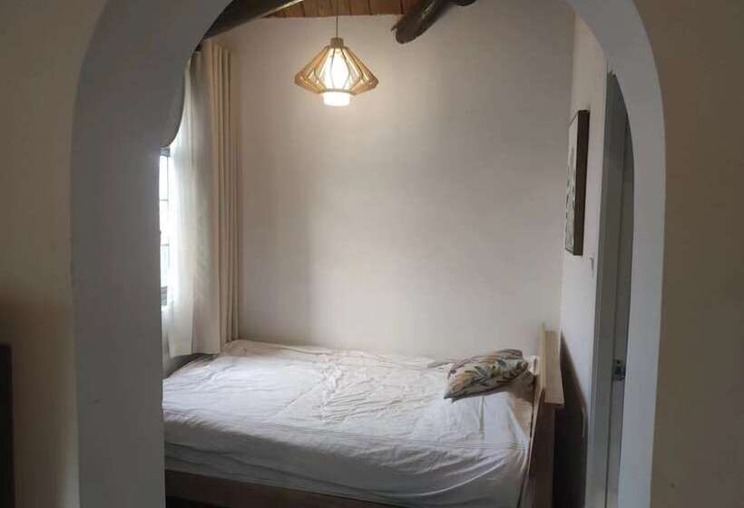 Pensione Shanghai Hua Xi Shui Xie Guesthouse