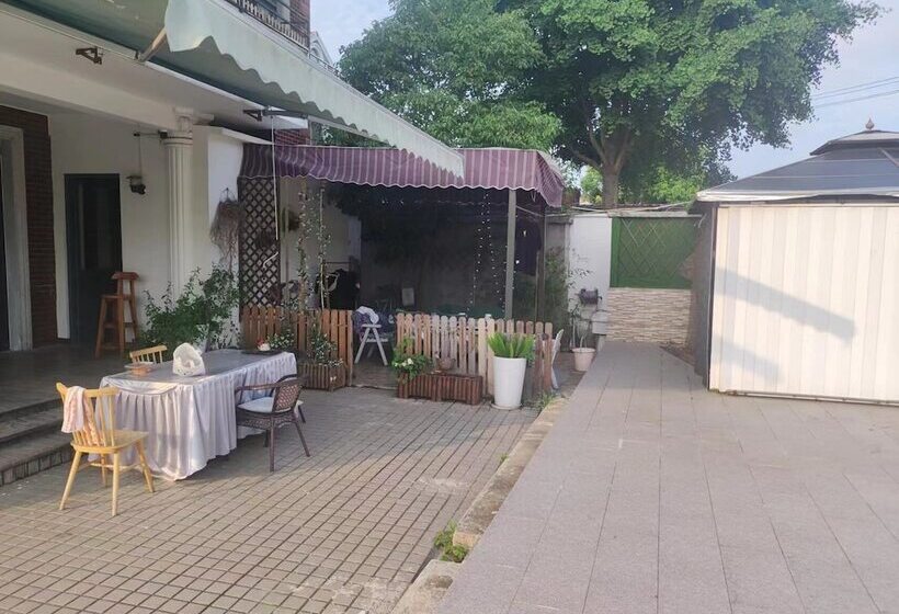 Pensione Shanghai Hua Xi Shui Xie Guesthouse