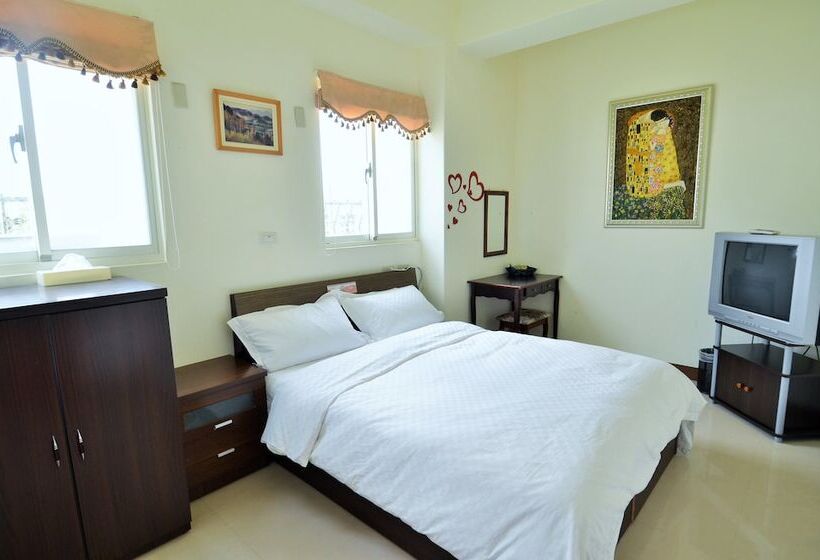 پانسیون Star House 101