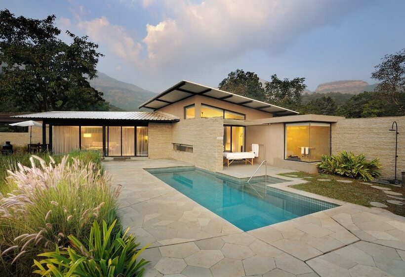 Курорт Dharana At Shillim A Luxury Wellness Retreat