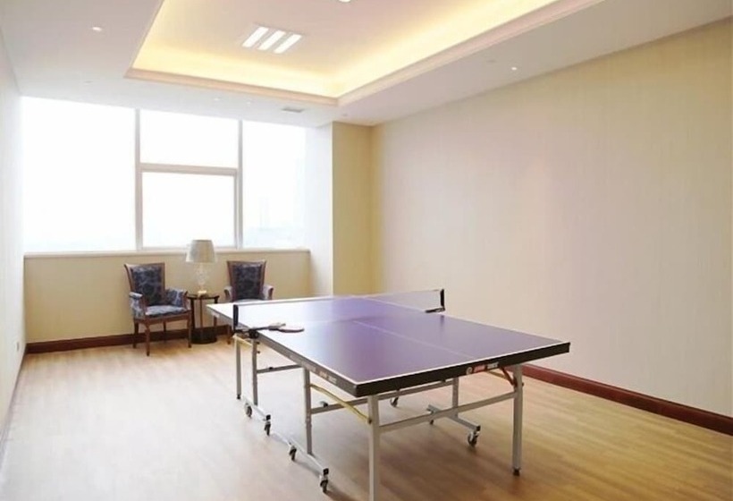 Отель Jiuhua Jin Jiang International