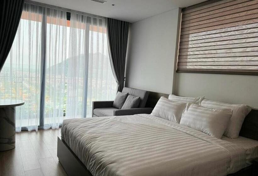 Hotelli Tòa Nhà Ibiza, Khu Nghỉ Dưỡng Flamingo Hải Tiến, Hoàng Trường, Hoằng Hóa, Thanh Hóa