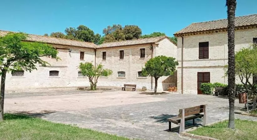 Hotelli Casa Famiglia Di Nazareth