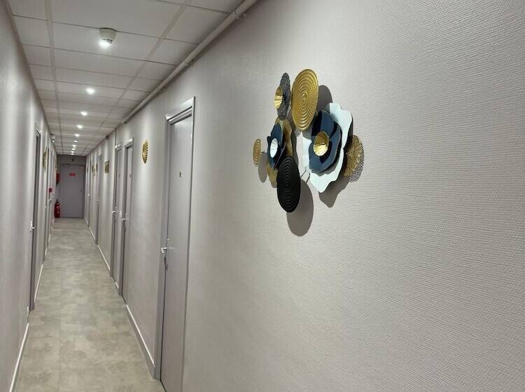 فندق Hôtel Du Colombier Rennes Centre