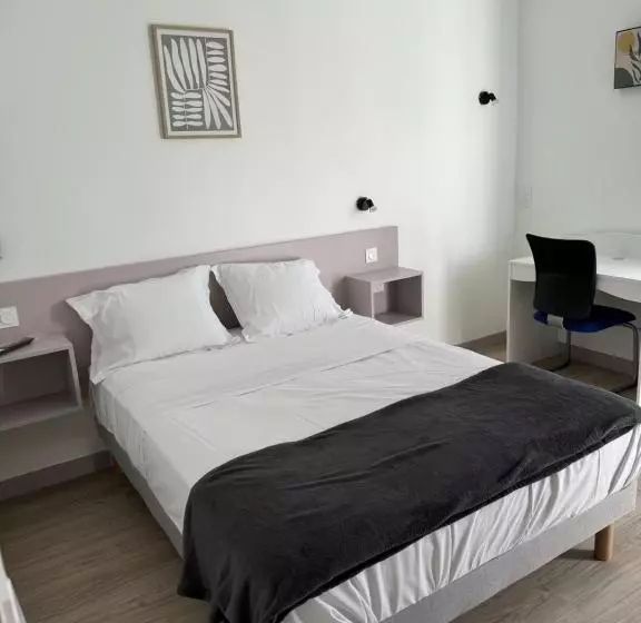 ホテル Hôtel Du Colombier Rennes Centre