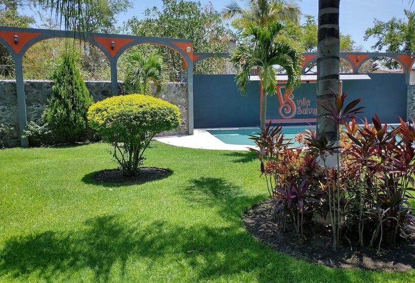 בית מלון כפרי Villa Salvatore