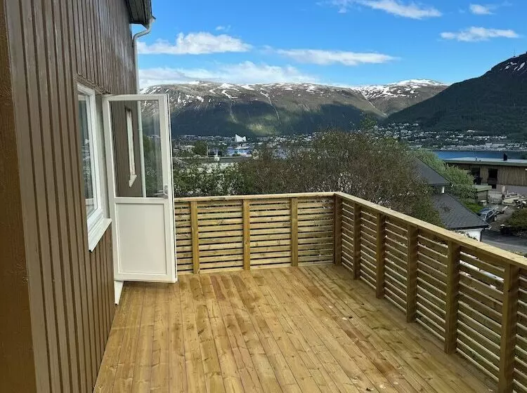 Retkeilymaja Lun Home