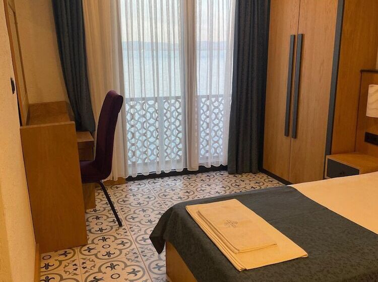 Отель Grand Rimedya Burhaniye