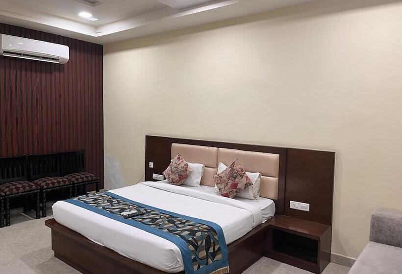 Hotel Jodha The Great, Kuberpur, Agra