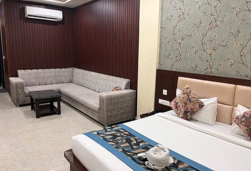 Hotel Jodha The Great, Kuberpur, Agra