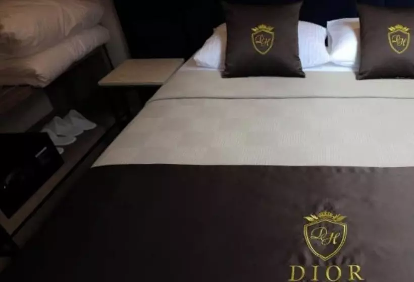 ホテル Dior